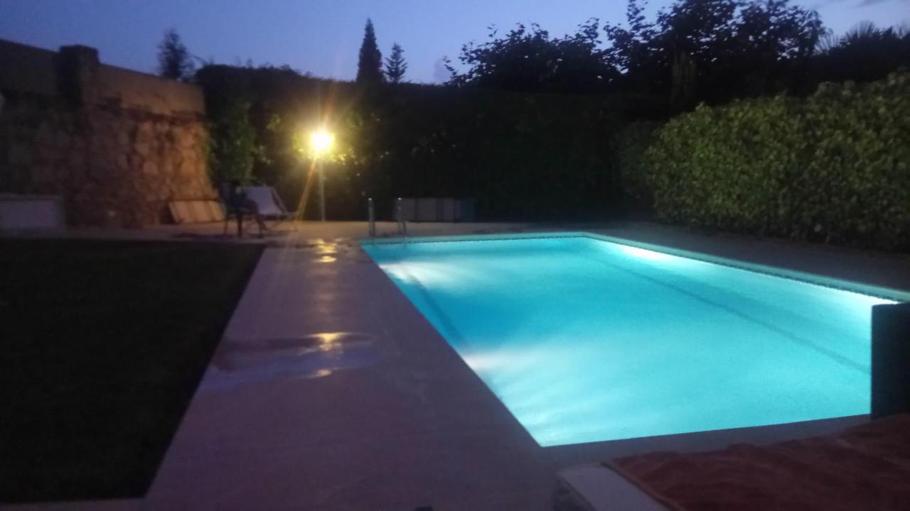 فيلا Casa Bellavista Becerril بيسيريل دي لا سييرا المظهر الخارجي الصورة