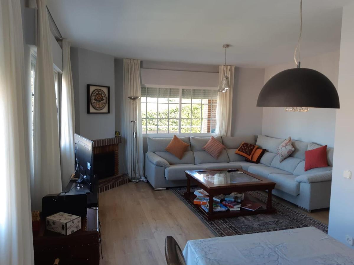 فيلا Casa Bellavista Becerril بيسيريل دي لا سييرا المظهر الخارجي الصورة