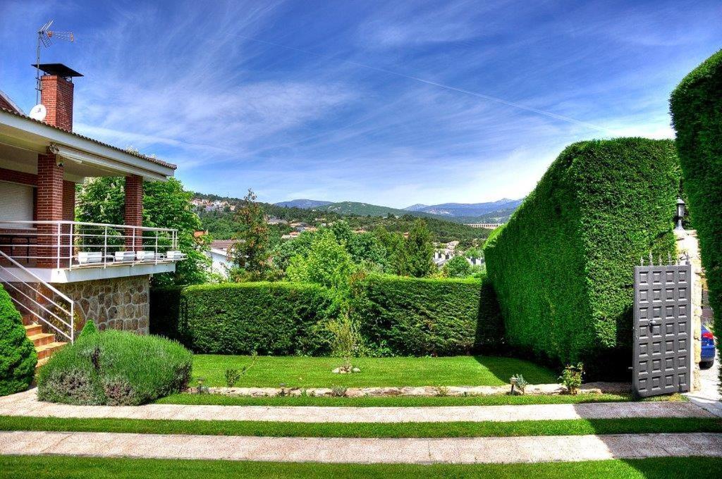 فيلا Casa Bellavista Becerril بيسيريل دي لا سييرا المظهر الخارجي الصورة
