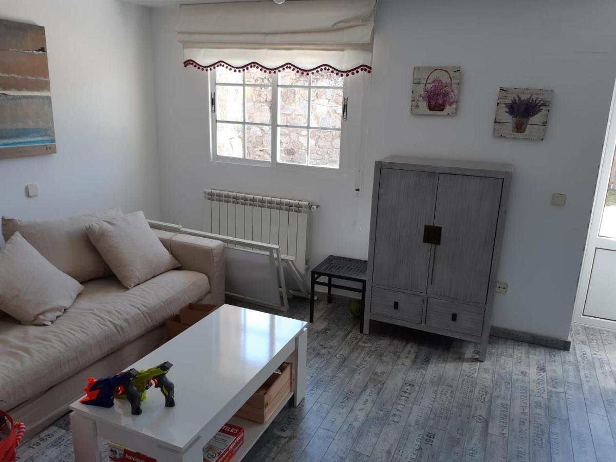 فيلا Casa Bellavista Becerril بيسيريل دي لا سييرا المظهر الخارجي الصورة